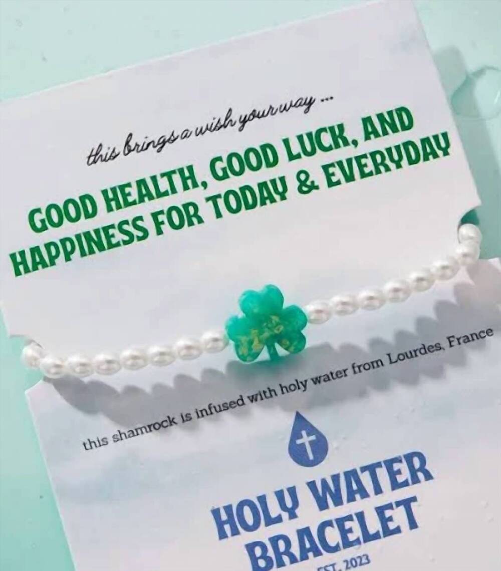 NEW HOLY WATER BRACELET shamrock bracelet in white/green